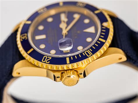 rolex submariner lapis lazuli.